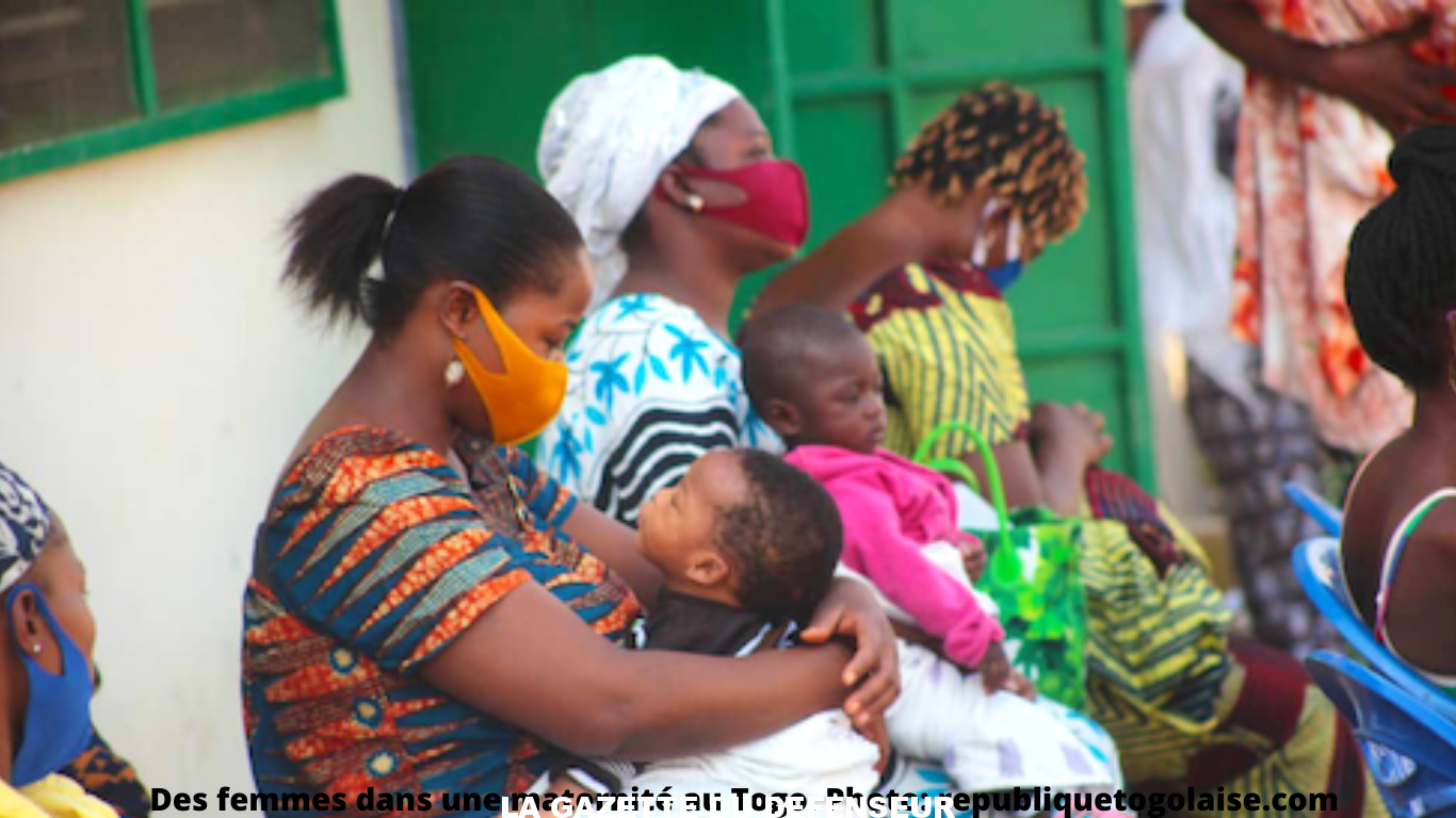 Les femmes togolaises accouchent par terre