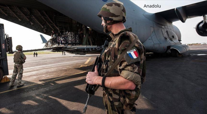 Bénin: Un mouvement syndical exige le départ des troupes françaises