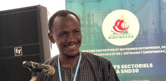 Cameroun: Un défenseur des droits humains en danger de mort